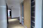 3 Bed Apartment with En Suite in Riverside - 16