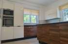 5 Bed Villa with En Suite at Convent Road - 3