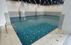 3 Bed Apartment with En Suite in Riverside - 5