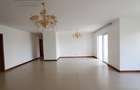 3 Bed Apartment with En Suite at Lavington - 5