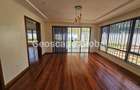 5 Bed House with En Suite in Loresho - 11