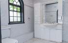 4 Bed Villa with En Suite at Riverside - 13