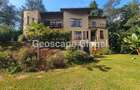 3 Bed House with En Suite in Runda - 3