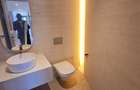4 Bed House with En Suite at Palm Valley - 9