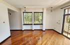5 Bed House with En Suite in Runda - 4