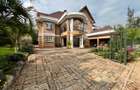 6 Bed Townhouse with En Suite in Karen - 2