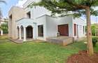 4 Bed Townhouse with En Suite at Lavington Green - 5