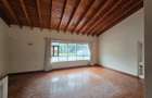 4 Bed House with En Suite in Runda - 11