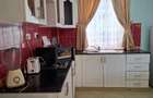 Furnished 2 Bed Apartment with En Suite in Rosslyn - 9