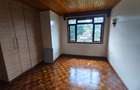 5 Bed Townhouse with En Suite at Lavington Green - 12