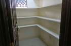 5 Bed House with En Suite in Runda - 10