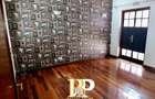 4 Bed Townhouse with En Suite in General Mathenge - 9