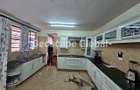 5 Bed House with En Suite in Lavington - 6