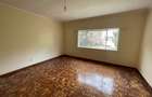 5 Bed House with En Suite in Kyuna - 12
