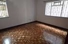 4 Bed Townhouse with En Suite at Brookside Drive - 17