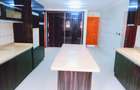 5 Bed Townhouse with En Suite at Lavington - 5