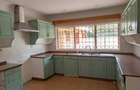 4 Bed House with En Suite in Runda - 17