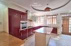 4 Bed Townhouse with En Suite at Lavington Green - 8