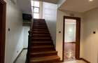 4 Bed Apartment with En Suite at Riverside Drive - 19