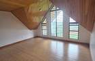 4 Bed House with En Suite in Runda - 14