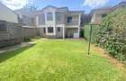 5 Bed Townhouse with En Suite in Lavington - 1
