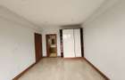 3 Bed Apartment with En Suite in Westlands Area - 9
