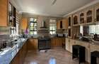 5 Bed Townhouse with En Suite in Kileleshwa - 4