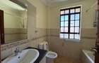 4 Bed House with En Suite in Karen - 6