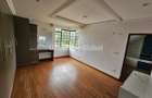 4 Bed Villa with En Suite in Kitisuru - 4