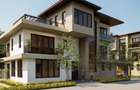 5 Bed Villa with En Suite in Lavington - 1