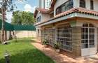 4 Bed House with En Suite in Lavington - 3