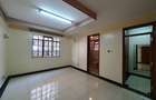 4 Bed Apartment with En Suite at Mpaka Rd - 13