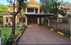 4 Bed Townhouse with En Suite in Lavington - 1