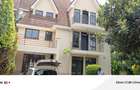 5 Bed Townhouse with En Suite in Lavington - 4