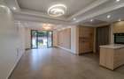 3 Bed Apartment with En Suite at Riverside Dr - 7