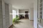 3 Bed Apartment with En Suite at Ole Dume Road - 10