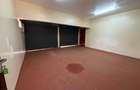 5 Bed House with En Suite in Runda - 14