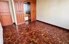 5 Bed Townhouse with En Suite at Westlands - 9