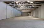 4,999 ft² Warehouse with Parking in Industrial Area - 1