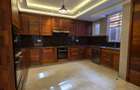6 Bed Villa with En Suite in Lavington - 4