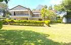 4 Bed House with En Suite in Nyari - 1