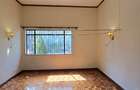 5 Bed Townhouse with En Suite in Westlands Area - 12