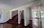 6 Bed House with En Suite in Kilimani - 11