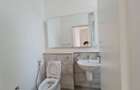 4 Bed Apartment with En Suite at Riverside Drive - 9