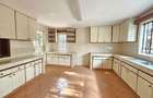 5 Bed House with En Suite in Lavington - 6