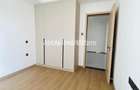 2 Bed Apartment with En Suite in Riverside - 19