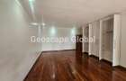 5 Bed House with En Suite in Runda - 9