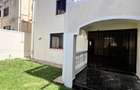 4 Bed Townhouse with En Suite at Convent Drive - 18