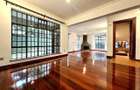 4 Bed Villa with En Suite in Spring Valley - 2