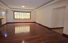 5 Bed Townhouse with En Suite at Apple Cross - 8